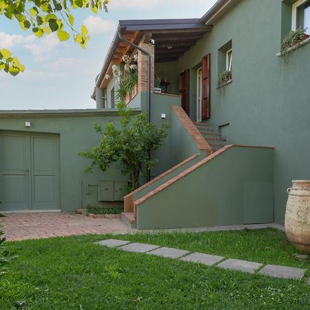 Scarlea Rooms Cecina  Esterno foto