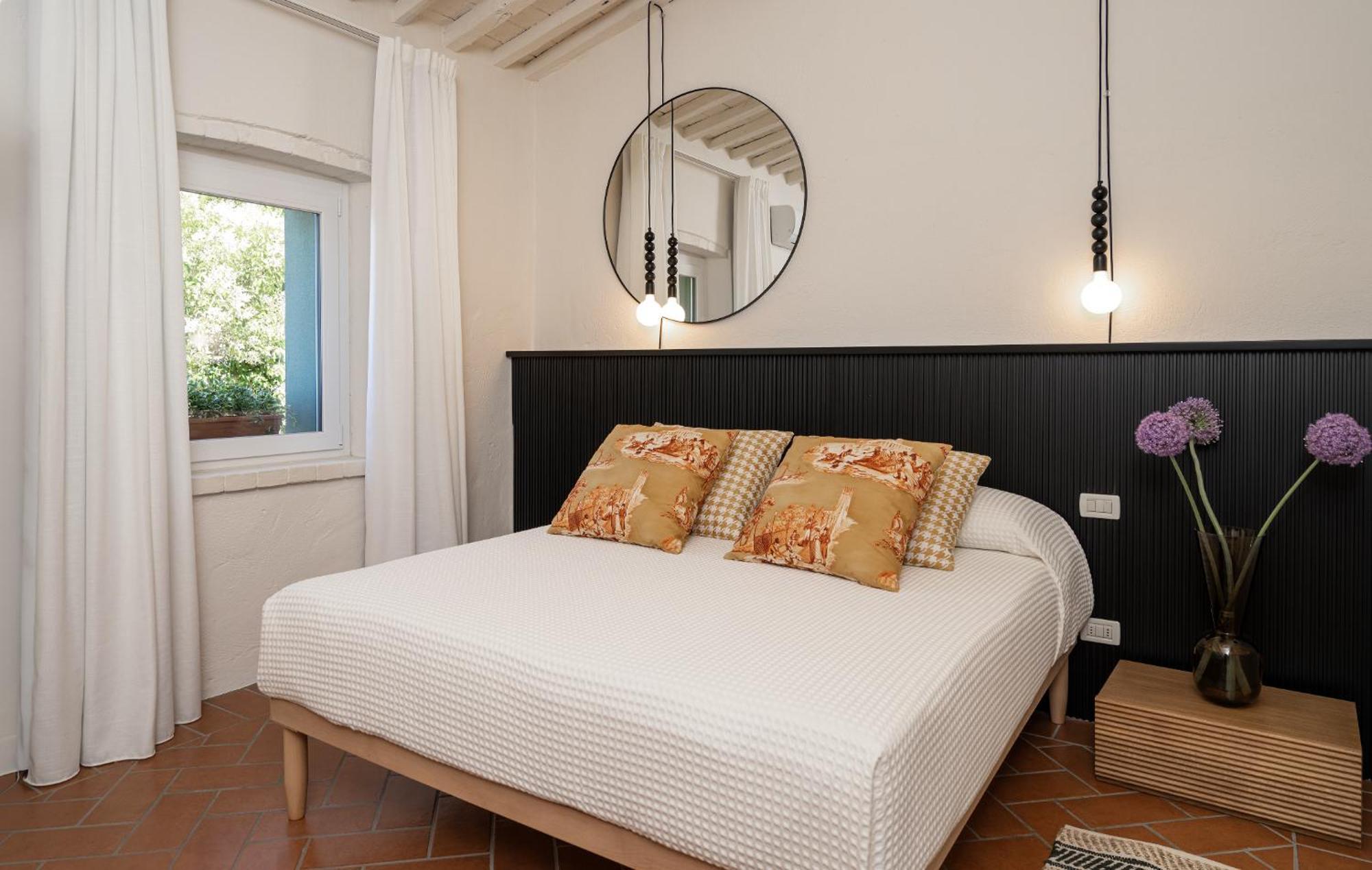 Scarlea Rooms Cecina  Esterno foto